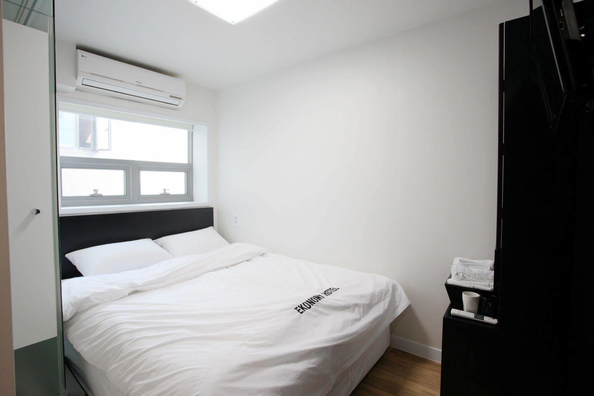 Hostel Ekonomy Myeongdong