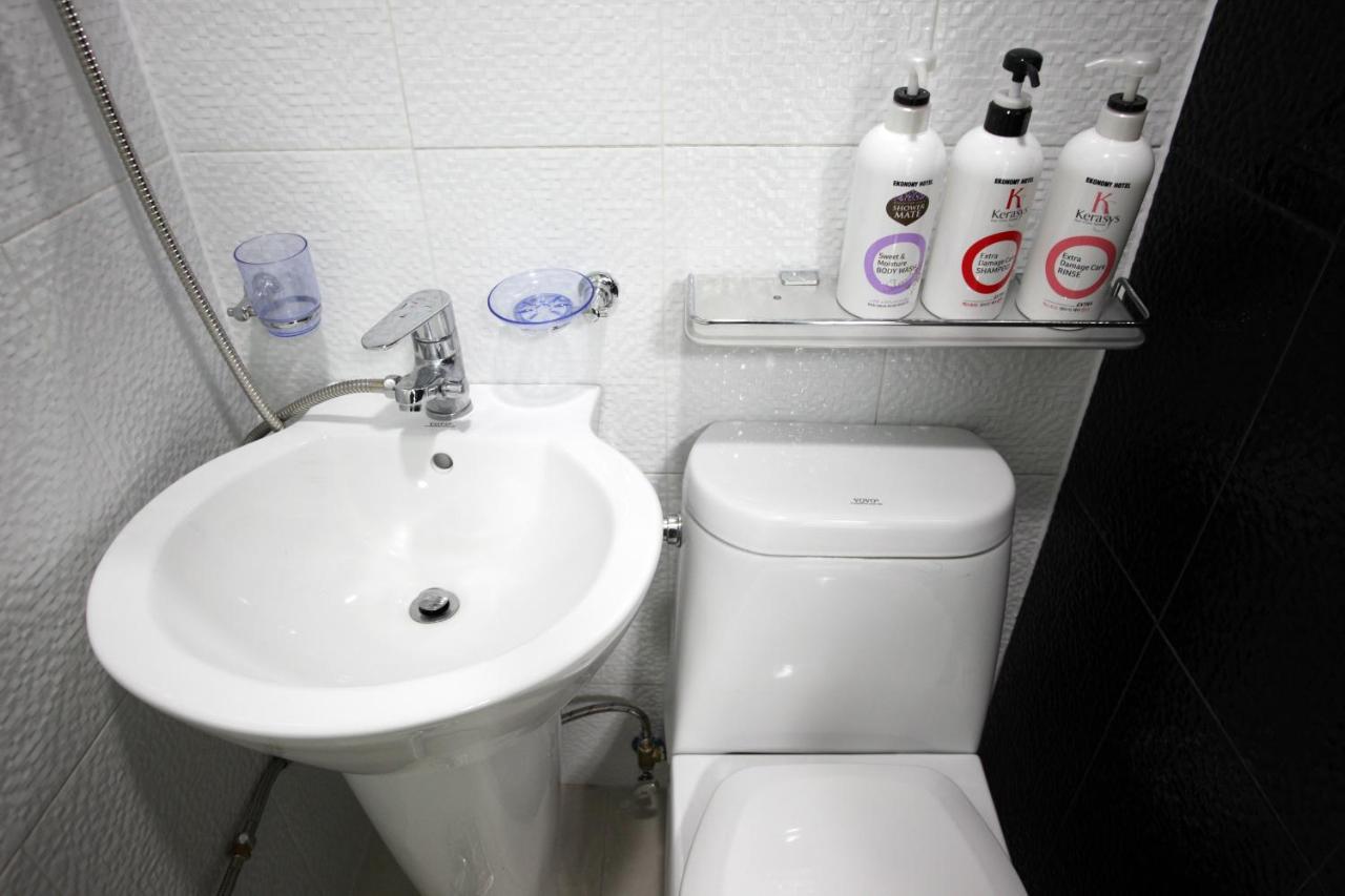 Ekonomy Myeongdong Hostel Seoul