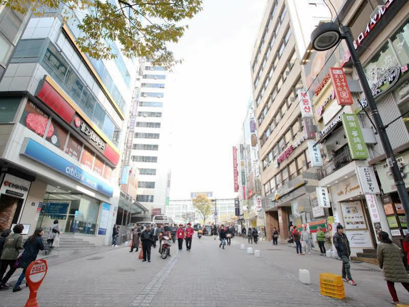 Ekonomy Myeongdong Hostel